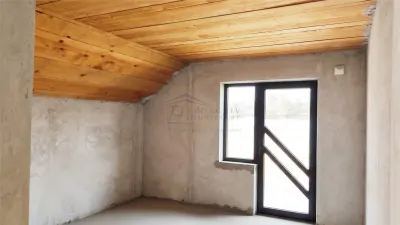 Casă 4 camere Plopeni - poza 8