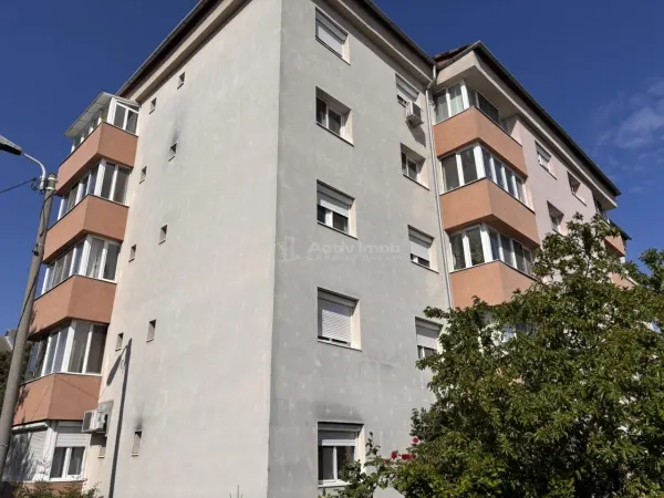 Apartament 3 camere Oradea - poza 15