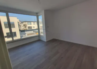 Casă 4 camere Suceava - poza 9