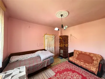 Casă 3 camere Ineu - poza 13