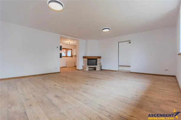 Casă 12 camere Brașov - poza 21