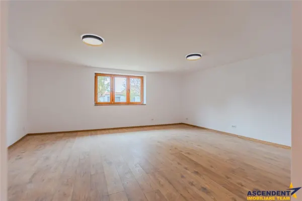 Casă 12 camere Brașov - poza 28
