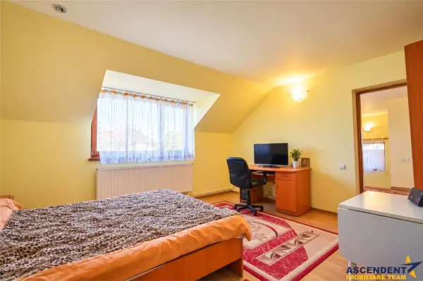 Casă 5 camere Brașov - poza 7