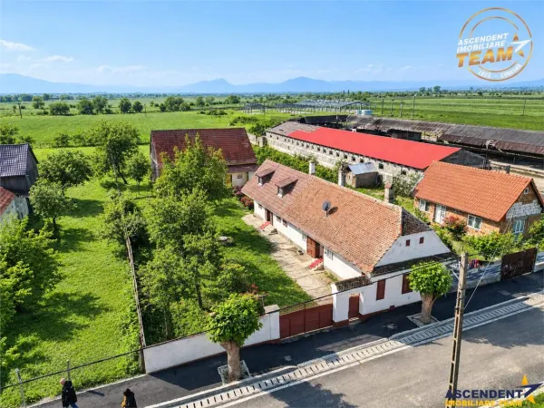 Casă 4 camere Valcele - poza 3