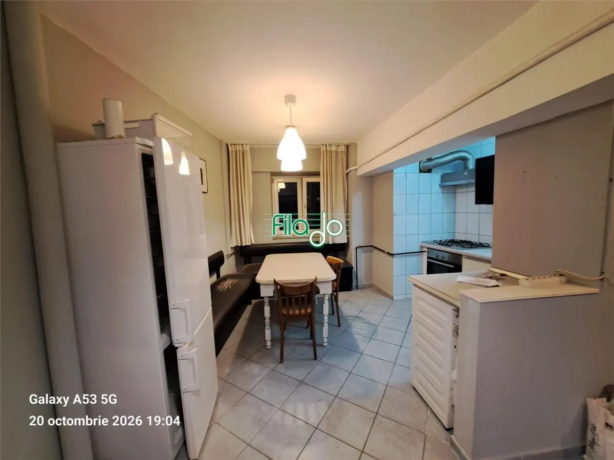Apartament 3 camere București - poza 1