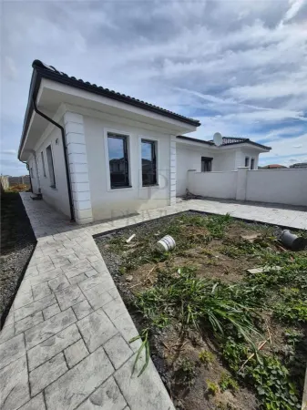 Casă 3 camere Moșnița Nouă - poza 5