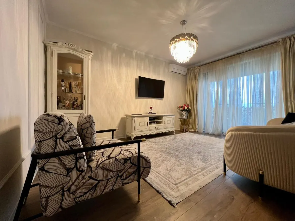 Apartament 3 camere București - poza 1