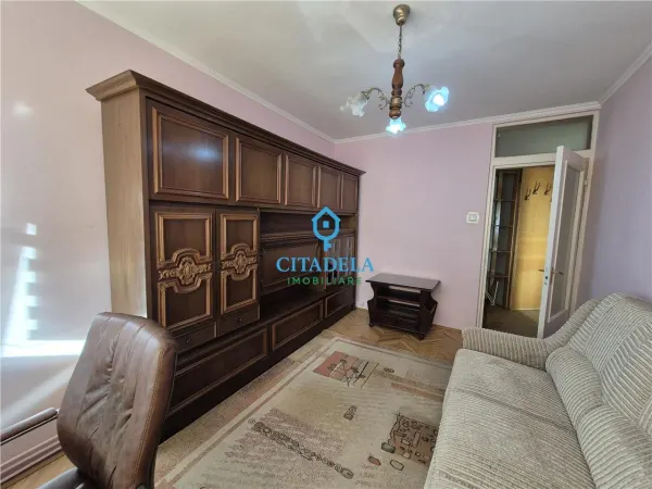 Apartament 4 camere Alba Iulia - poza 1