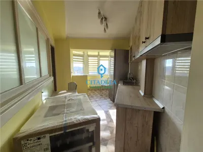 Apartament 4 camere Alba Iulia - poza 2