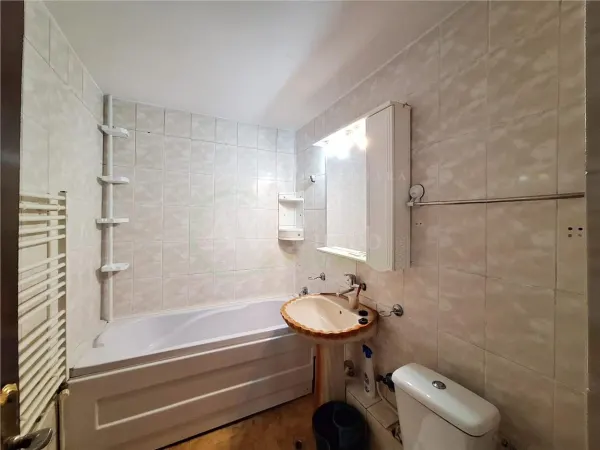 Apartament 2 camere Bacău - poza 9