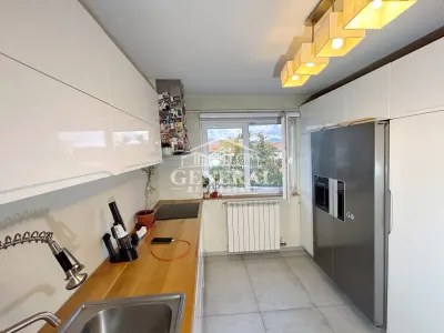 Apartament 3 camere Baia Mare - poza 3