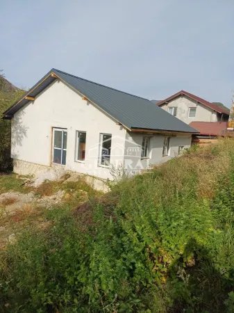 Casă 3 camere Baia Sprie - poza 1