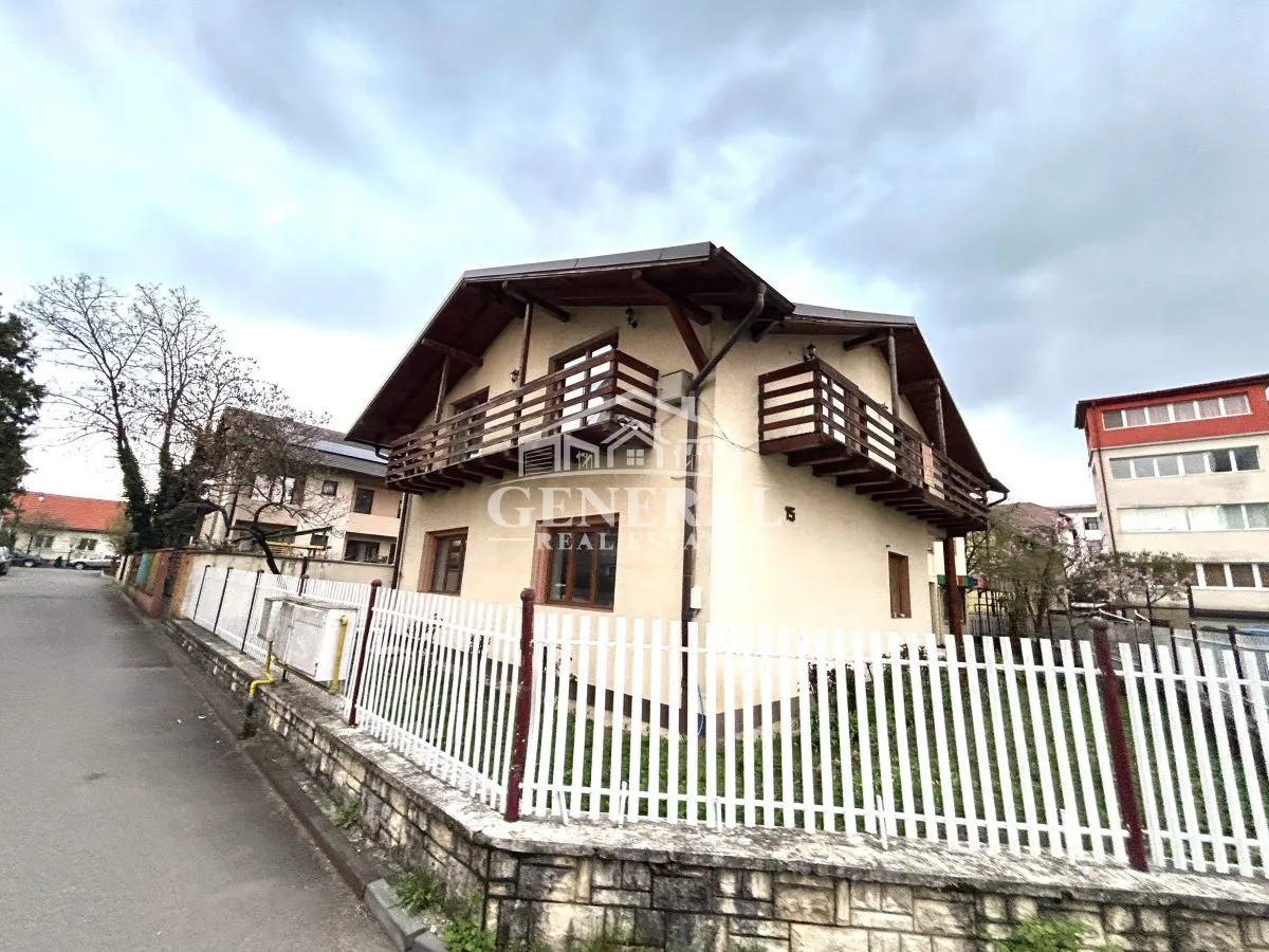 Casă 5 camere Baia Mare - poza 1
