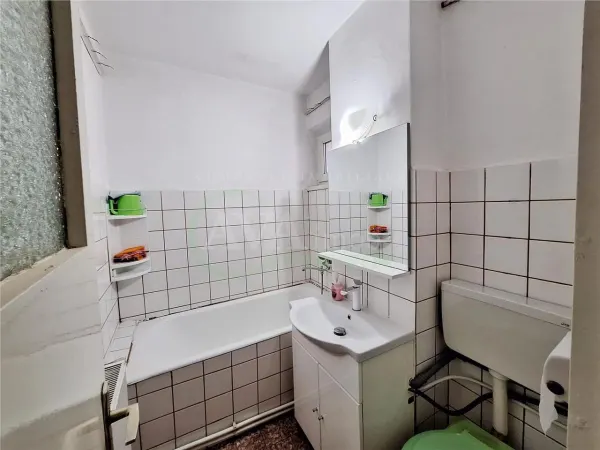 Apartament 3 camere Bacău - poza 11