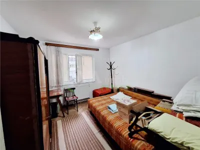 Apartament 3 camere Bacău - poza 4
