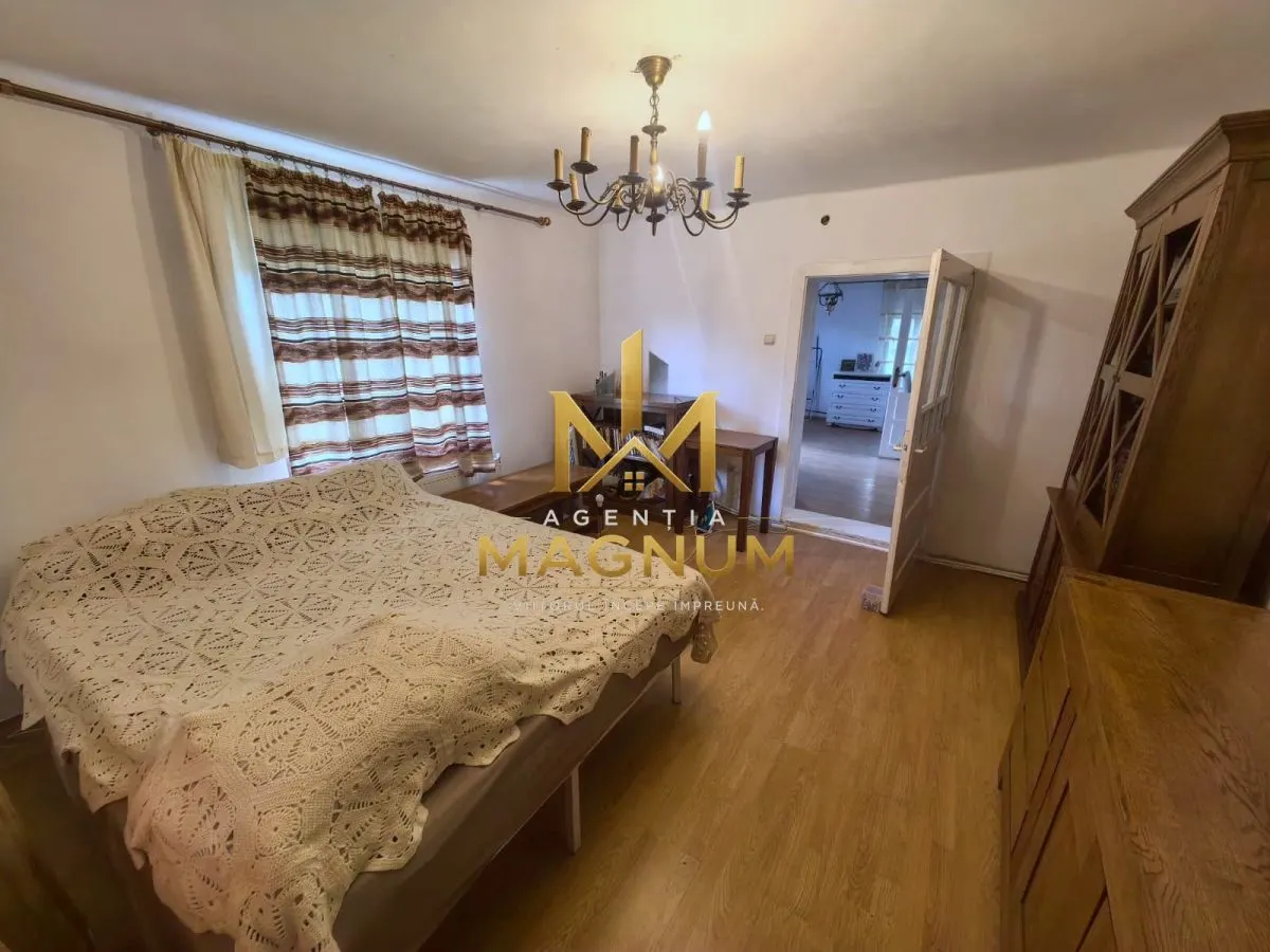 Casă 2 camere Dumbrăvița - poza 1