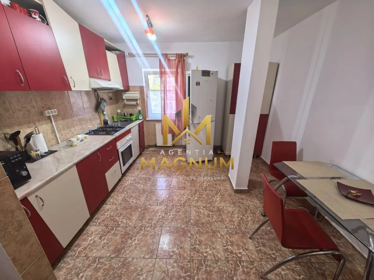 Apartament 3 camere Baia Mare - poza 1