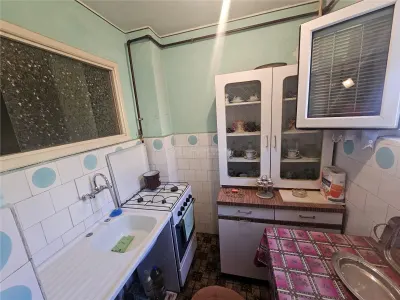Apartament 2 camere Reșița - poza 18