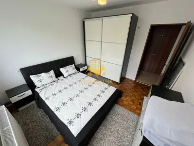 3 camere, Piata Abator, Parcare, Zona Bucuresti, Bosch, Semicentral - Cluj-Napoca