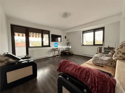 Apartament 2 cam, decomandat, de vanzare in zona Bucium - Hill Center - Iasi