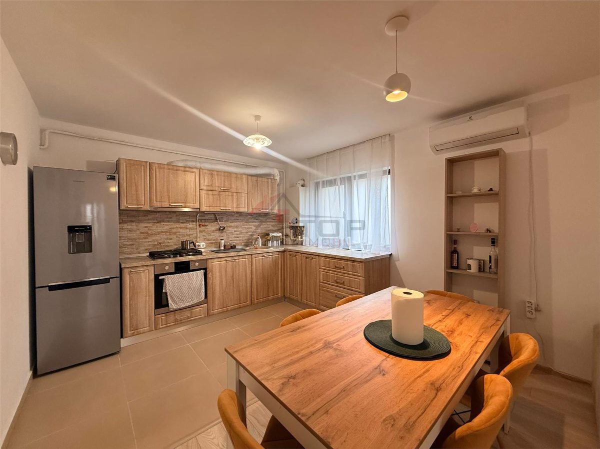 Apartament 2 camere, mobilat, loc de parcare - Valea Lupului - Valea Lupului